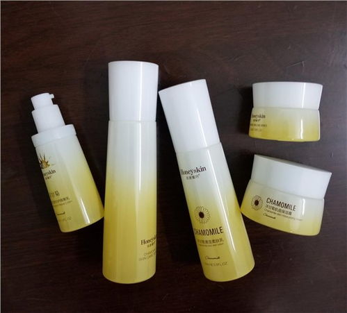 广州市乐鑫玻璃制品厂 专业化妆品玻璃瓶生产厂家，打造品牌美学与品质保障